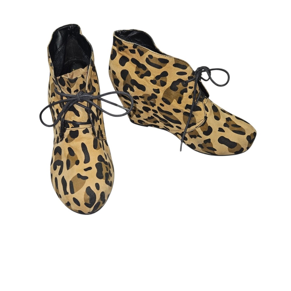 Bamboo Carmela-01 Leopard Print Wedge Ankle Booties Tan Black Sz 10